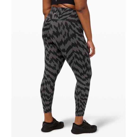 Lululemon Wunder Train High-Rise Tight 25" Size 6 - Picture 6 of 8